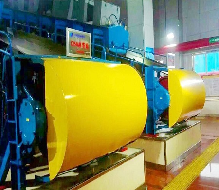 1553066285453248.jpg 丙烯酸聚氨酯漆.jpg